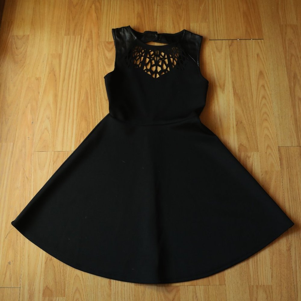 Unbranded - Cut out black dress
